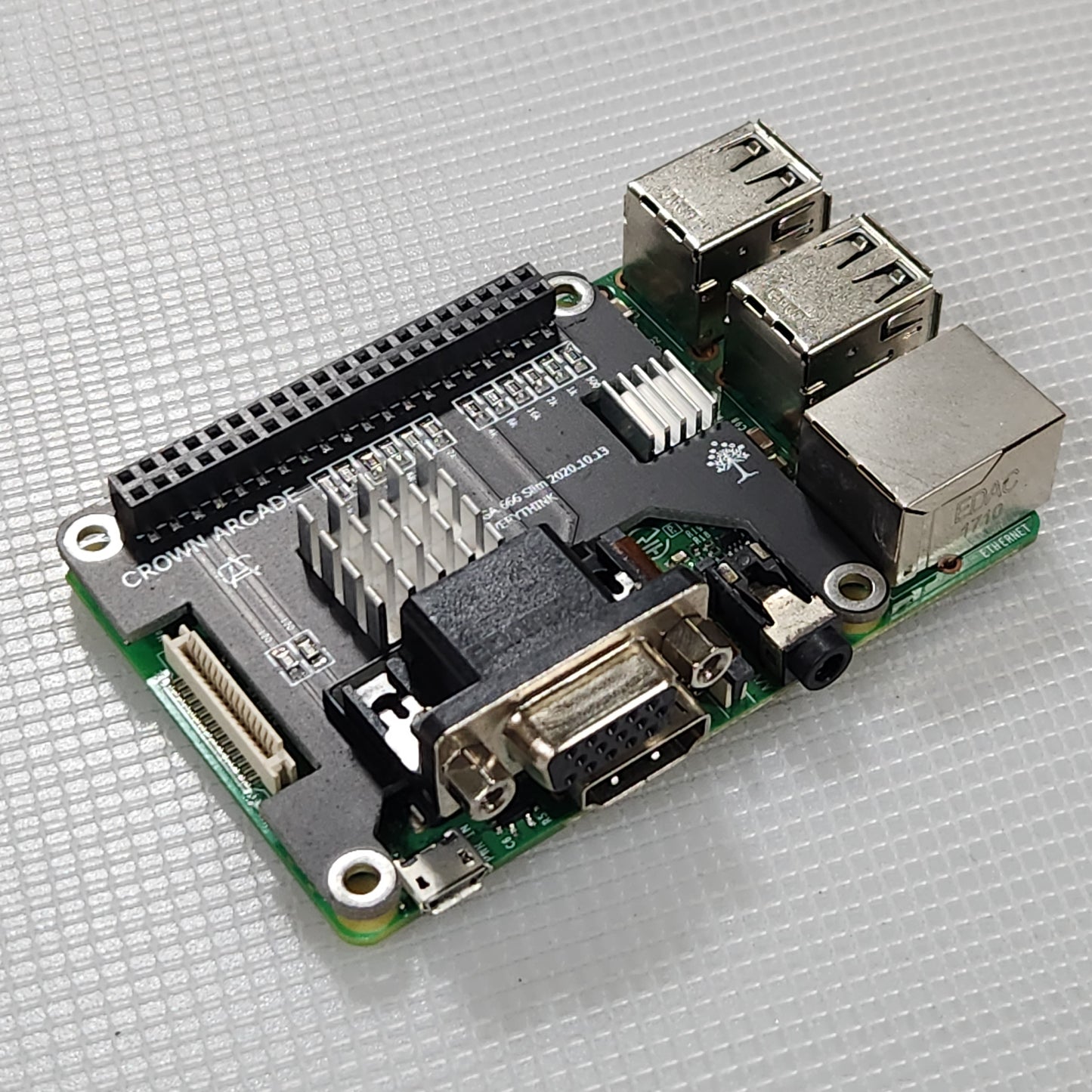 Slim VGA666 Hat for Raspberry Pi 3B+